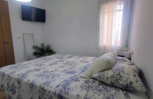 ¡Espectacular apto con vistas al mar con Wifi! - Foto 6