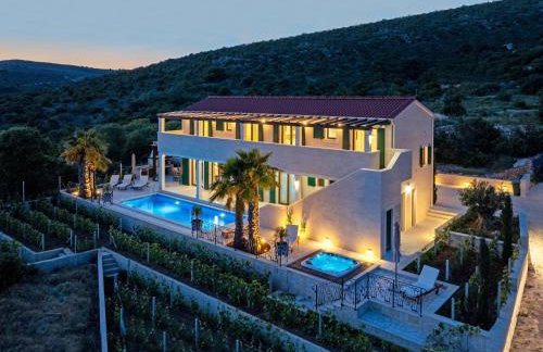 Luxury Stone Villa Smokvica, Heated Pool, Sauna, Jacuzzi, Sea View - Photo 1