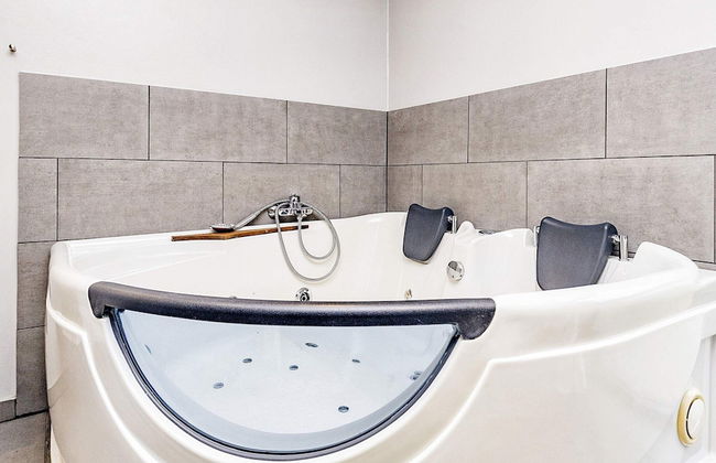 6 Person Holiday Home in Hals - Foto 12