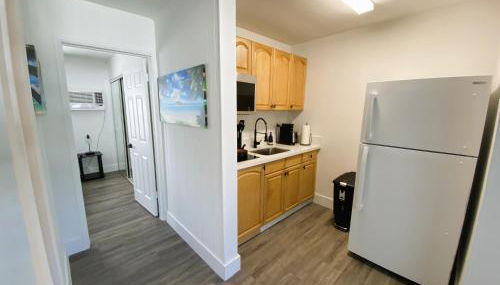 Villa#4 House in Pompano at 4 minutes from the beach! - Foto 4, minibar