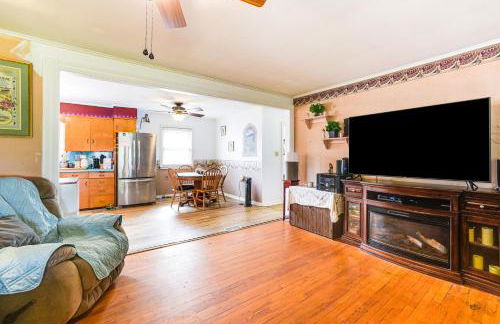 Cozy Ballston Spa Home with Fenced Yard! - Foto 4