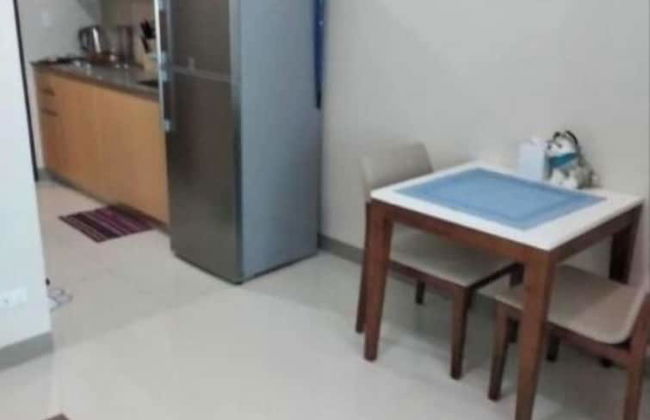 One Uptown Residence - Photo 2