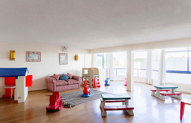 MR Mar Suites - Photo 16