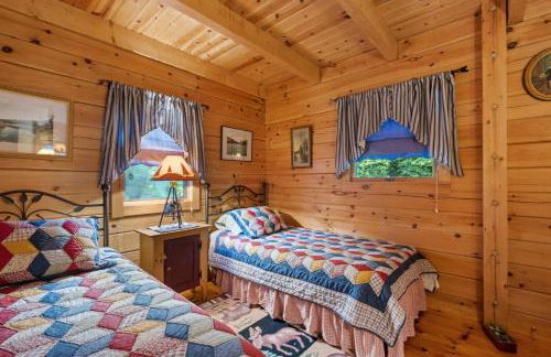 Lakefront Log Cabin on 2 acres - Photo 36