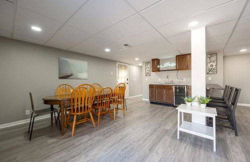 Spacious Duplex Home in Downtown Indy-Family Friendly - Foto 11