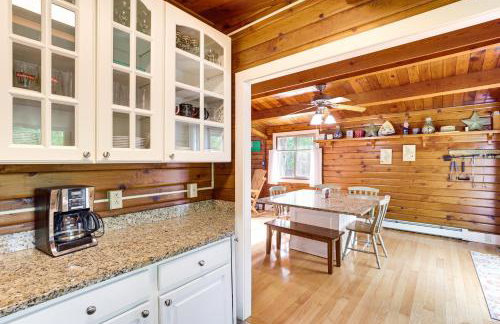 Cozy Lake Champlain Cottage with Private Beach! - Foto 14