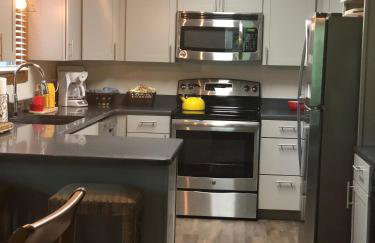 37DPD - Forest view, log-sided two bedroom, two bath condo on Lake Ouachita - Photo 25