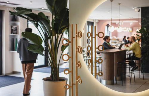 The Circus Living - Foto 75