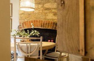 Medius Cottage in the Cotswolds - Photo 47