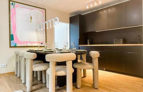 Valemi NEW Premium & Huge, 2Bathroom, SuperCentral, FreeParking, up to 8-16 Guests - Foto 2