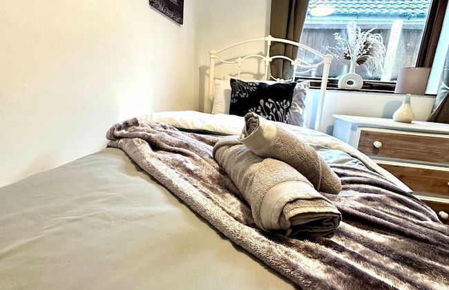 3 Bedroom Homely Retreat Near Slough - Foto 10