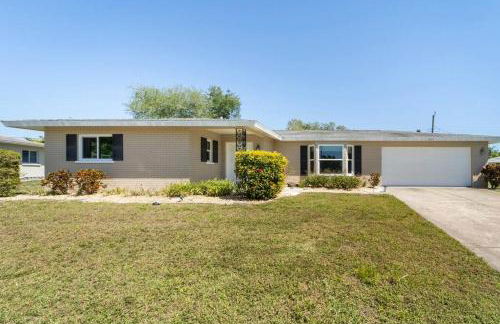 Sunny Cottage with lanai and garage, only 4 miles from Siesta Key - Foto 73