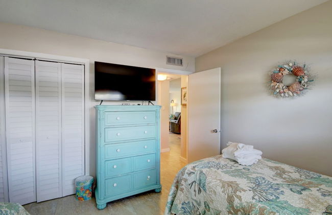 113 El Matador 1 Bedroom Condo by RedAwning - Photo 6