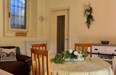 TRA MONTI E LAGO - Foto 4