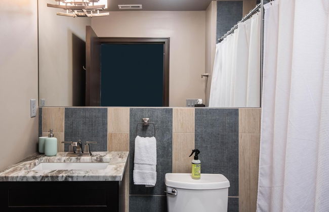 80 LEX 202 Iconic Location Park Free Off Street - Foto 30