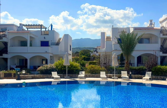 Sunny and Family Friendly Apartment Directly at the Pool - Foto 34