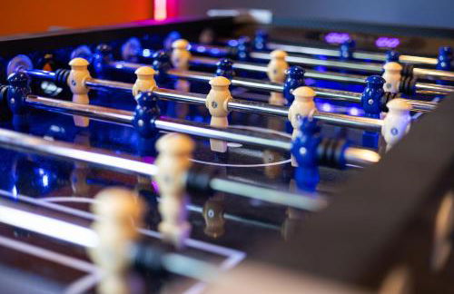 Stay & Play Indy- Indoor Fun - 5 Min to Downtown - Sleeps 10 - Arcade fun - Foto 18