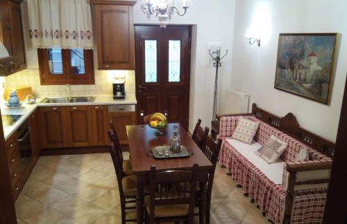 Apiranthos Diamond Maisonette in Naxos (3 BDRM) - Photo 3