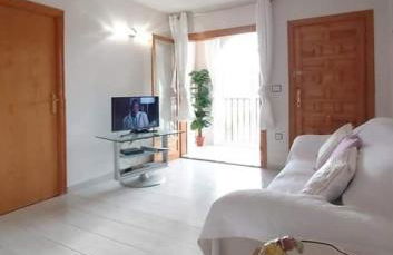 APARTAMENTOS ROSI - 5-10 Minute Walk To La Zenia Beach, Sea View, Beach Bar, Cliff Walk, Shops, Paddys Point, Cabo Roig - Free fast Fibre Optic Broadband, Free Parking - Foto 8