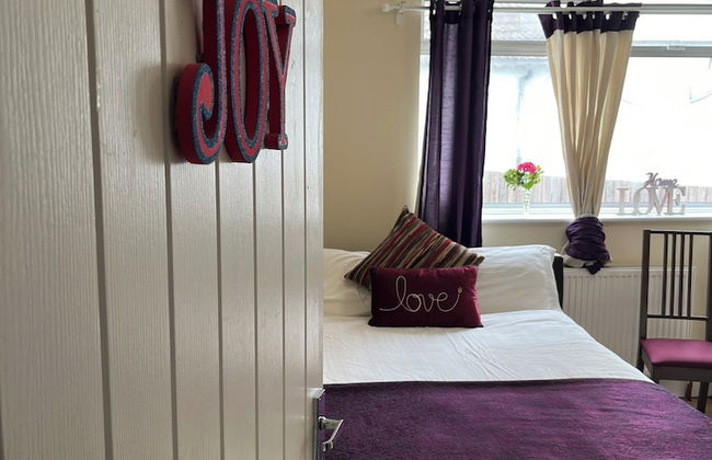 Whole House Cottage with huge Garden - Foto 8