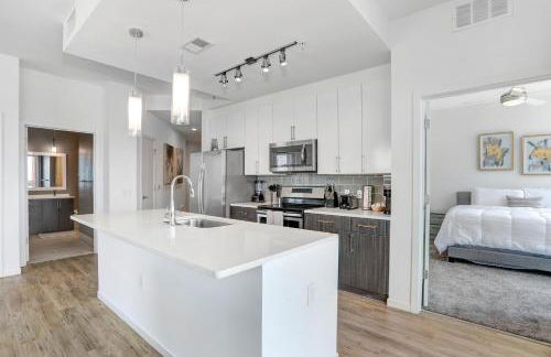 Stunning 2-Bed Condo with Panoramic DT Tampa Views - Foto 12