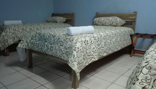 Room-two Bedroom Apartment - Photo 4, Chambre