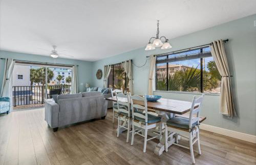 Oceanview - Heated Pool - Game Room - Steps to Beach - Sleeps 8 - Foto 29