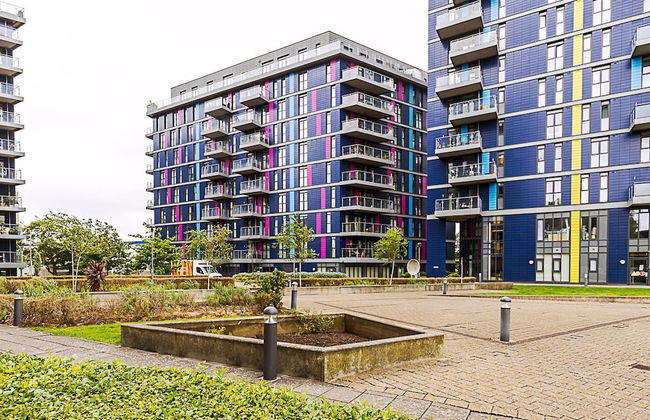 Vibrant London Canal Apartment - Foto 27