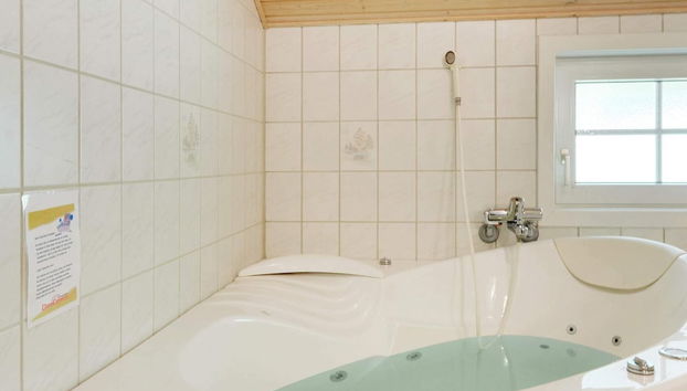 8 Person Holiday Home in Blavand - Foto 3, Tratamientos de spa