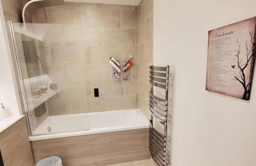 Host-Free Ensuite Double Bed by Heathrow - Foto 26