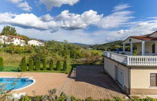 Maria Buzet 1 with Shared Pool - Foto 15