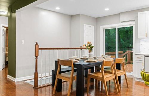 Elegant 5BR Home Sleeps 14 Minutes from DC - Russell - Foto 25