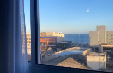 Blue House - Photo 1