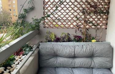 Apartment Zénith Charm of Barry Gardens- private parking - Photo 25