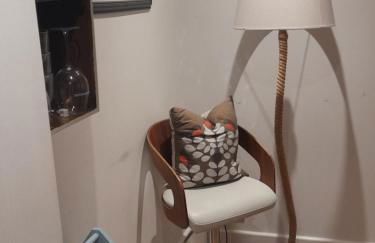 Marina View, South Facing Balcony Sunny Apartment - Foto 23