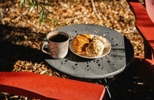 Midvale Station | Play•Relax•Repeat+ New King Bed! - Foto 72