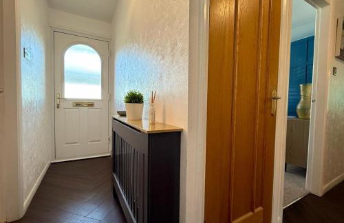 Modern 3 Bedroom Bungalow, EV Friendly, Parking Included - Foto 70