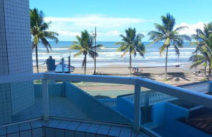Ótimo Apartamento Frente ao Mar em Mongaguá - Foto 1