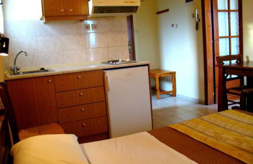 Pagaseon Rooms and Apartments - Foto 26