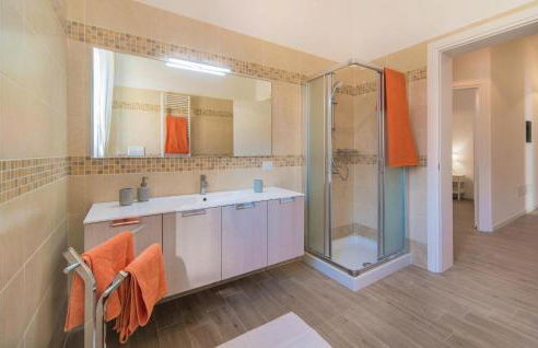 Gorgeous Apartment In Valnogaredo Pd - Foto 14