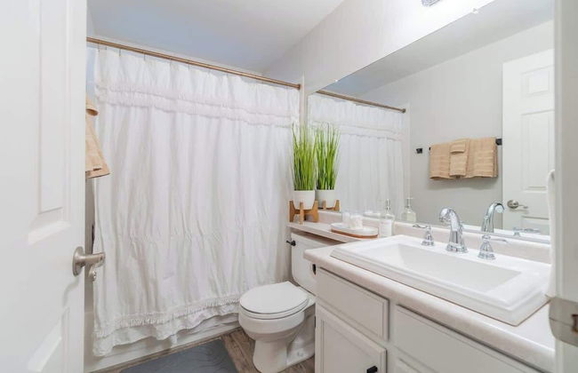 Modern 3-bedroom Escape in Northwest Reno - Foto 16