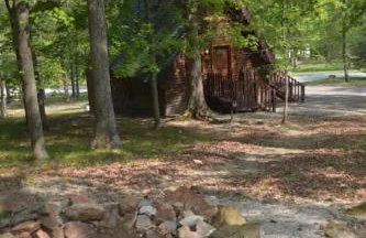 A-Frame Cabin #5 with Hot Tub on Patoka Lake in Southern Indiana - Foto 8