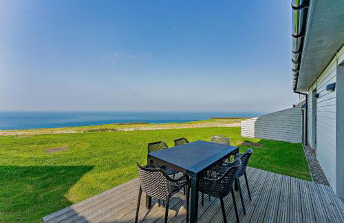 Cottage 18 by Together Travel - 3-Bedroom Coastal Retreat - Foto 1