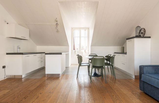 easyhomes - Brera Luxury Suites - Photo 30