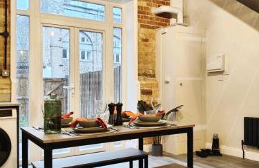 Stylish 2-Bed Home Near A11 - Foto 6