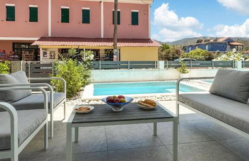 Lovely Home In Vasilika Evia - Foto 11