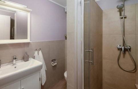 Zlatin Dvor - apartments for 3, terrace, Trogir center, beach at 5-min, BIKE friendly - Foto 58