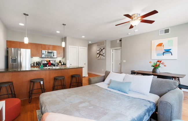 Plano Amazing 2BD 2BA Apartment - Foto 13