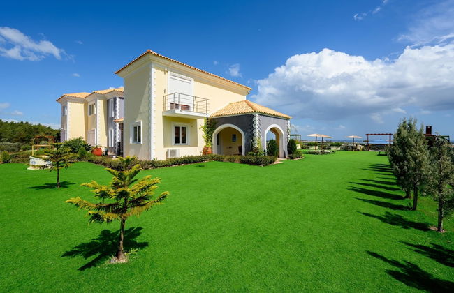 Paramithia Villa - Photo 43