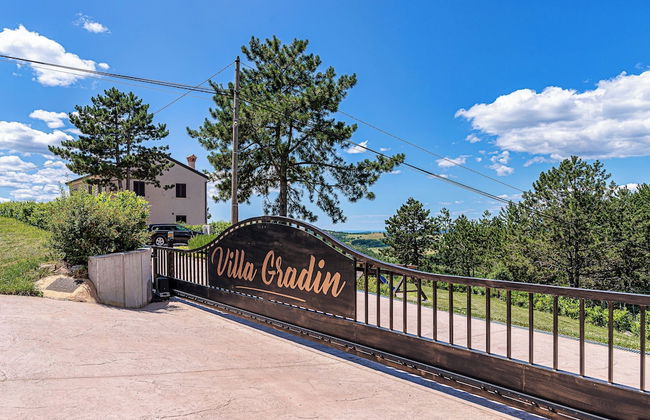 Luxury Pool Villa Gradin - Photo 36